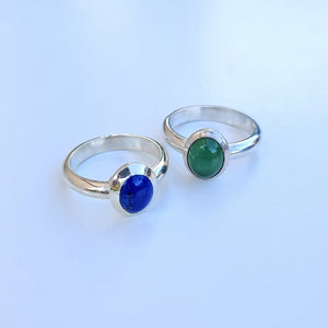 Anello con Pietra Cabochon Ovale