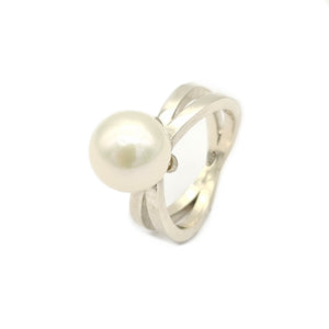 Anello con perla