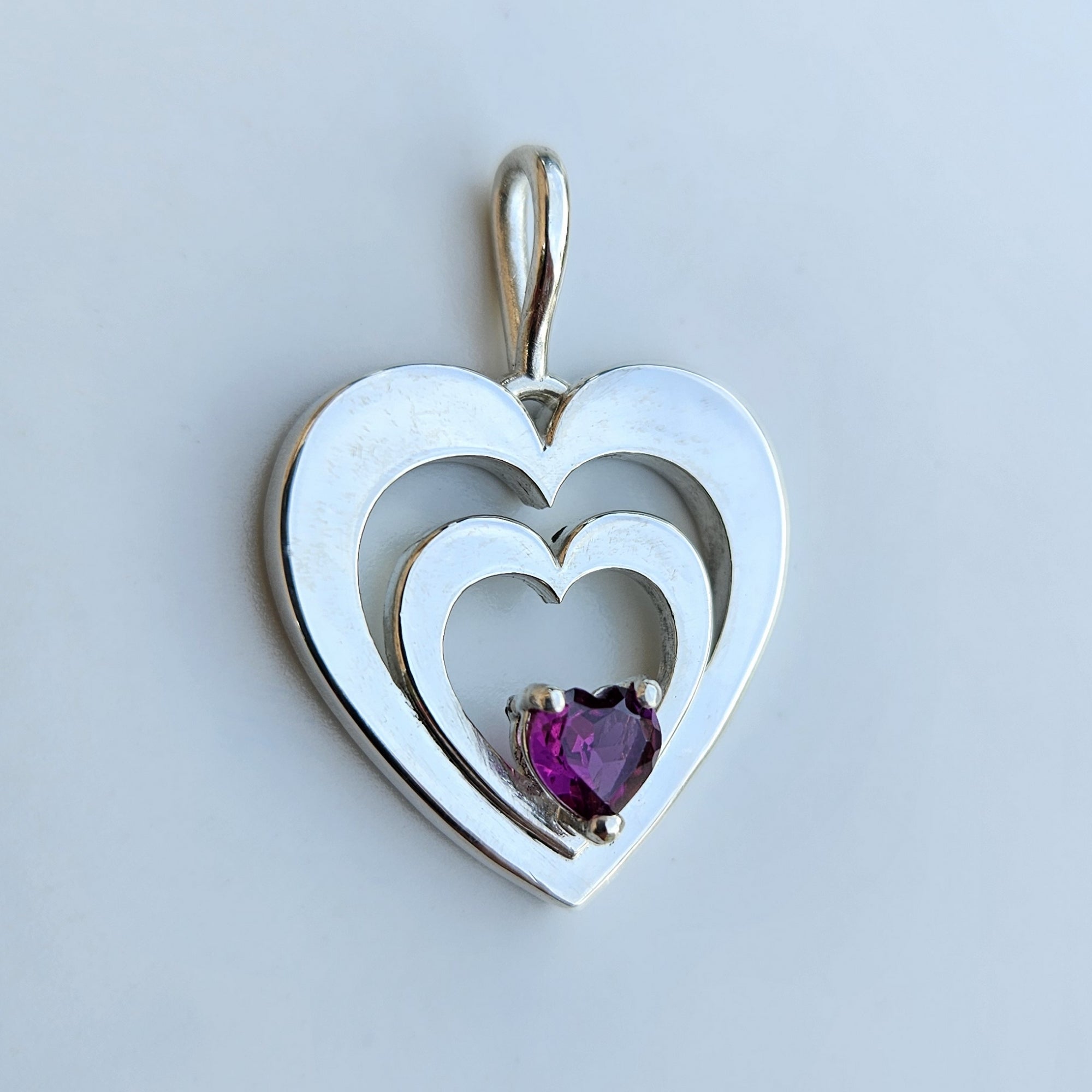 Ciondolo Cuore con gemma di rodolite naturale