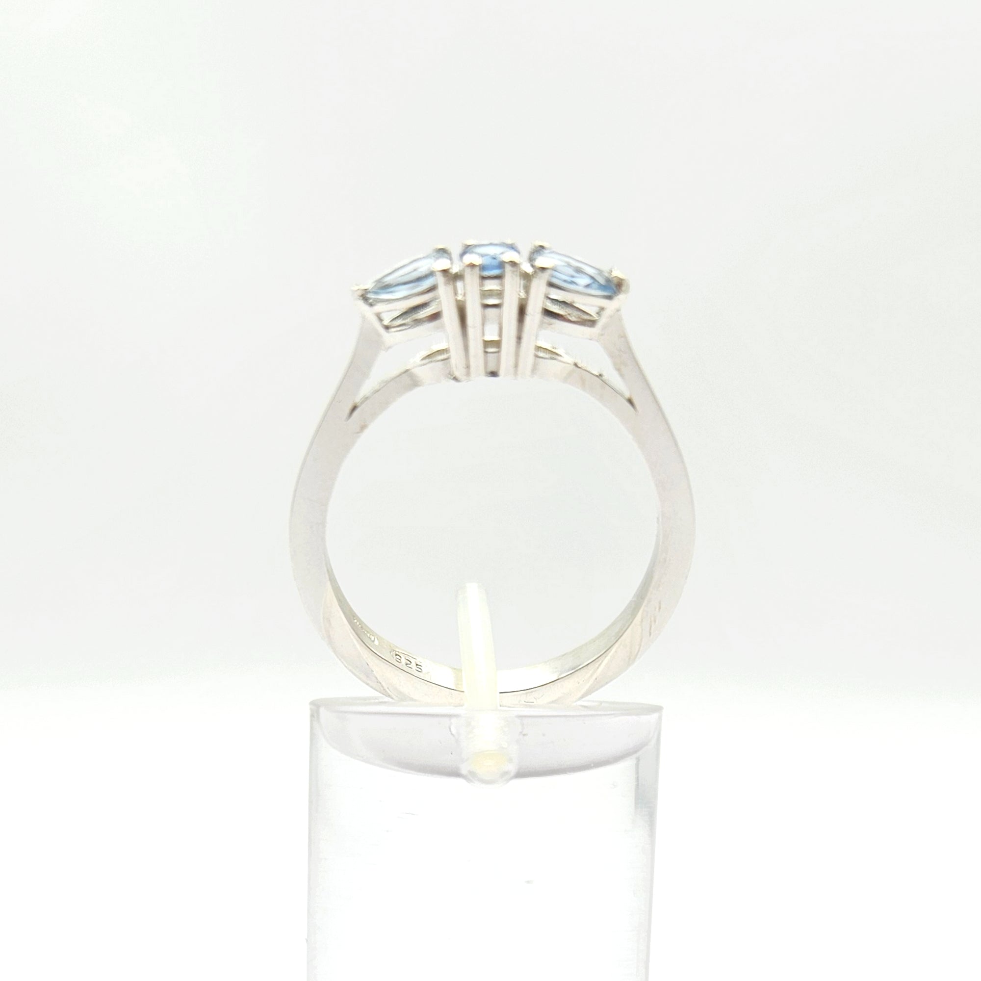 Anello trilogy con acquamarina