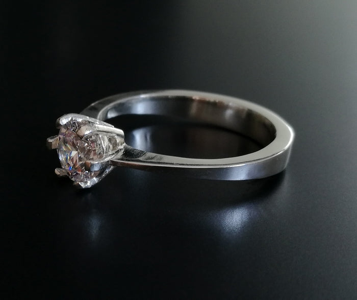 Anello Solitario