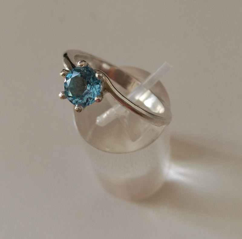 Anello Contrarier