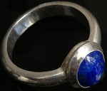 Carica l&#39;immagine nel visualizzatore di Gallery, Anello con Pietra Cabochon Ovale
